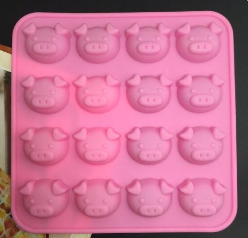 16 Cavity Pig Piggy non stick SILICONE